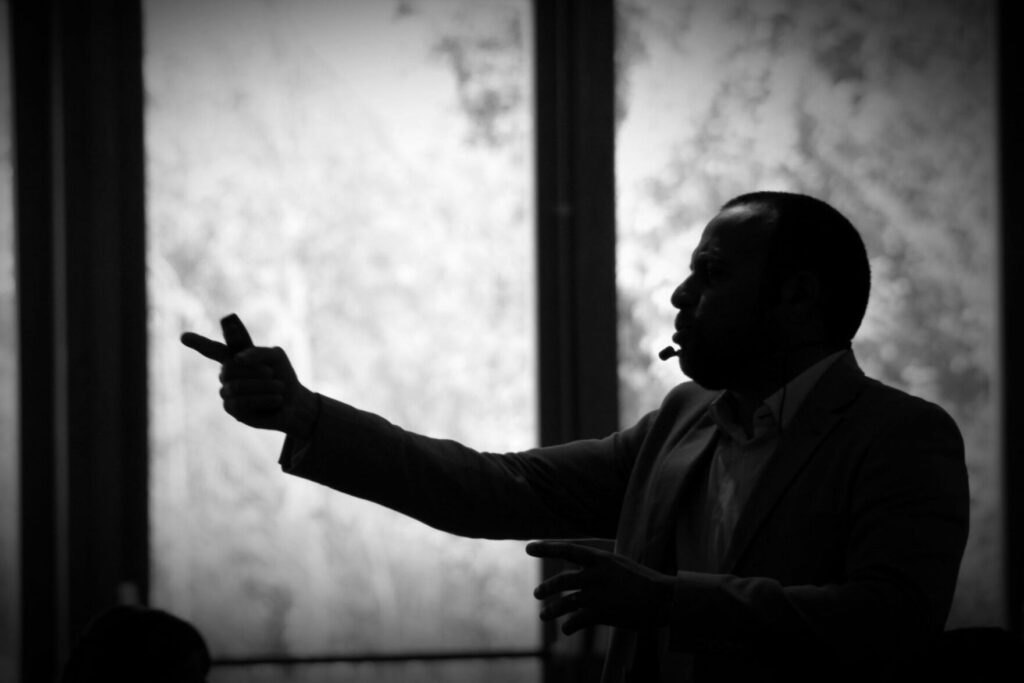 Conferencia sobre liderazgo y desarrollo personal para coaches