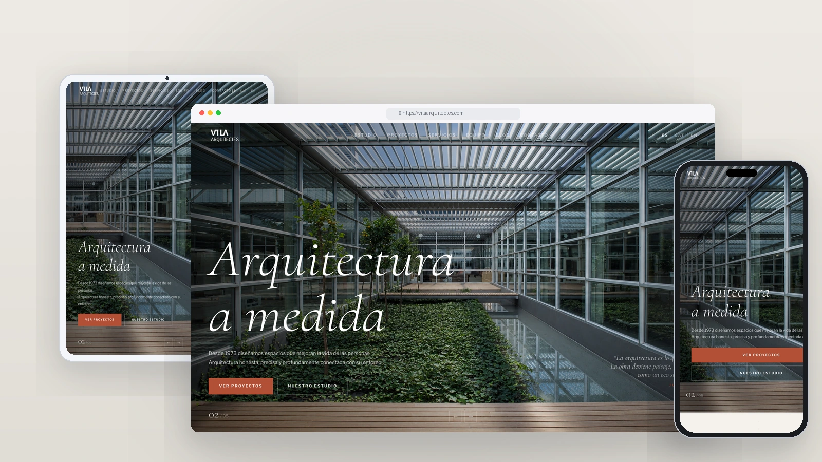 Composición de la web de Vila Arquitectes en ordenador, tableta y móvil